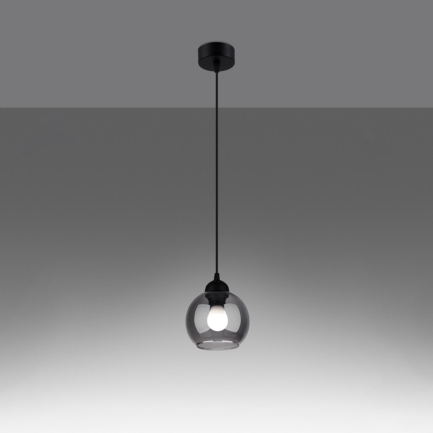 lámpara colgante ALINO 1 en elegante negro, perfecta para iluminar cualquier espacio. Su diseño moderno y minimalista la convierte en un elemento decorativo atractivo.