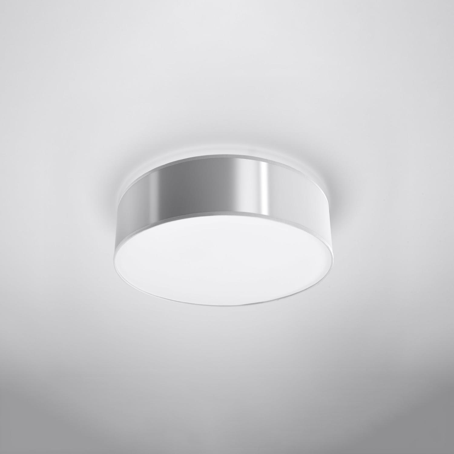 lámpara de techo ARENA 35 en elegante gris. Ideal para iluminar y decorar tu espacio, aportando un toque moderno y sofisticado. Perfecta para cualquier ambiente.