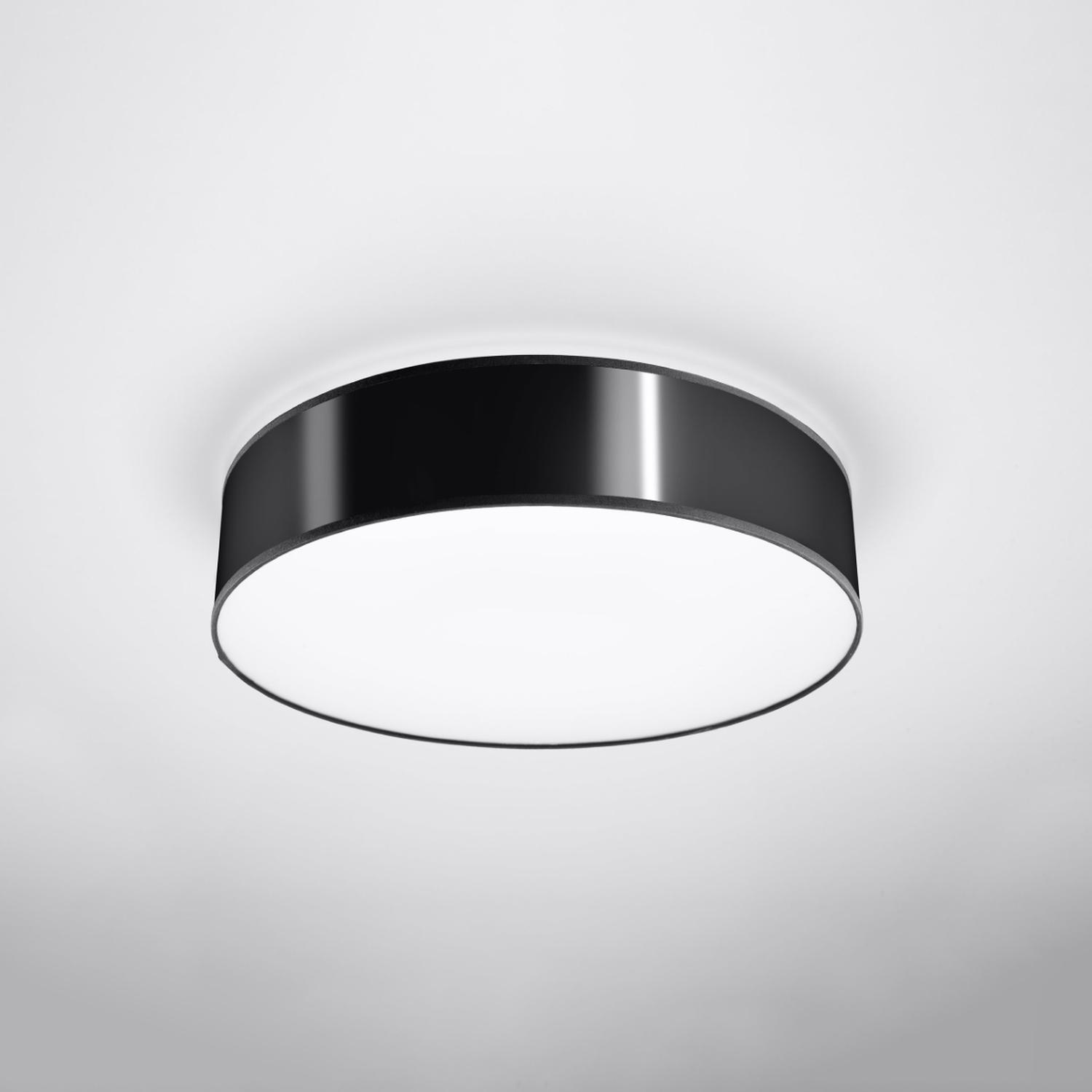 lámpara de techo ARENA 45 negra: un diseño elegante y moderno que ilumina tu espacio con estilo. Ideal para cualquier habitación, transforma tu ambiente con su encanto y funcionalidad.