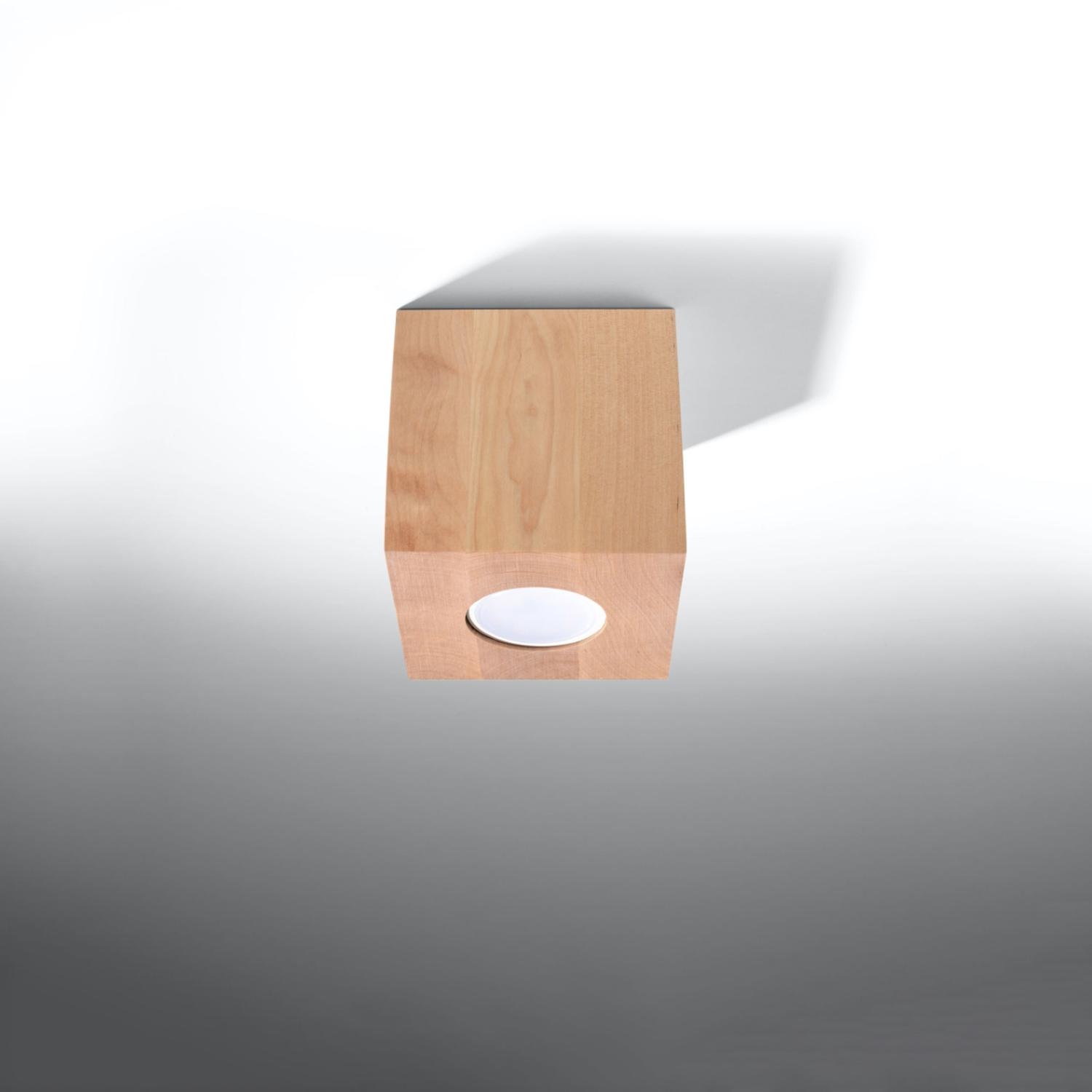 lámpara de techo QUAD en elegante madera natural, perfecta para iluminar y embellecer cualquier espacio. Su diseño moderno aporta calidez y estilo a tu hogar. ¡Transforma tu ambiente!